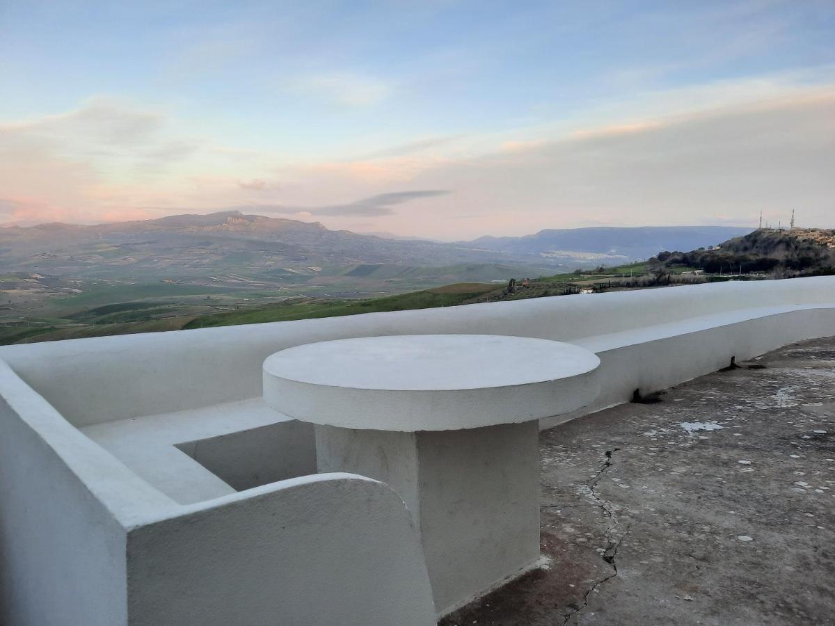 Belvedere Santa Margherita di Belice Buitenkant foto