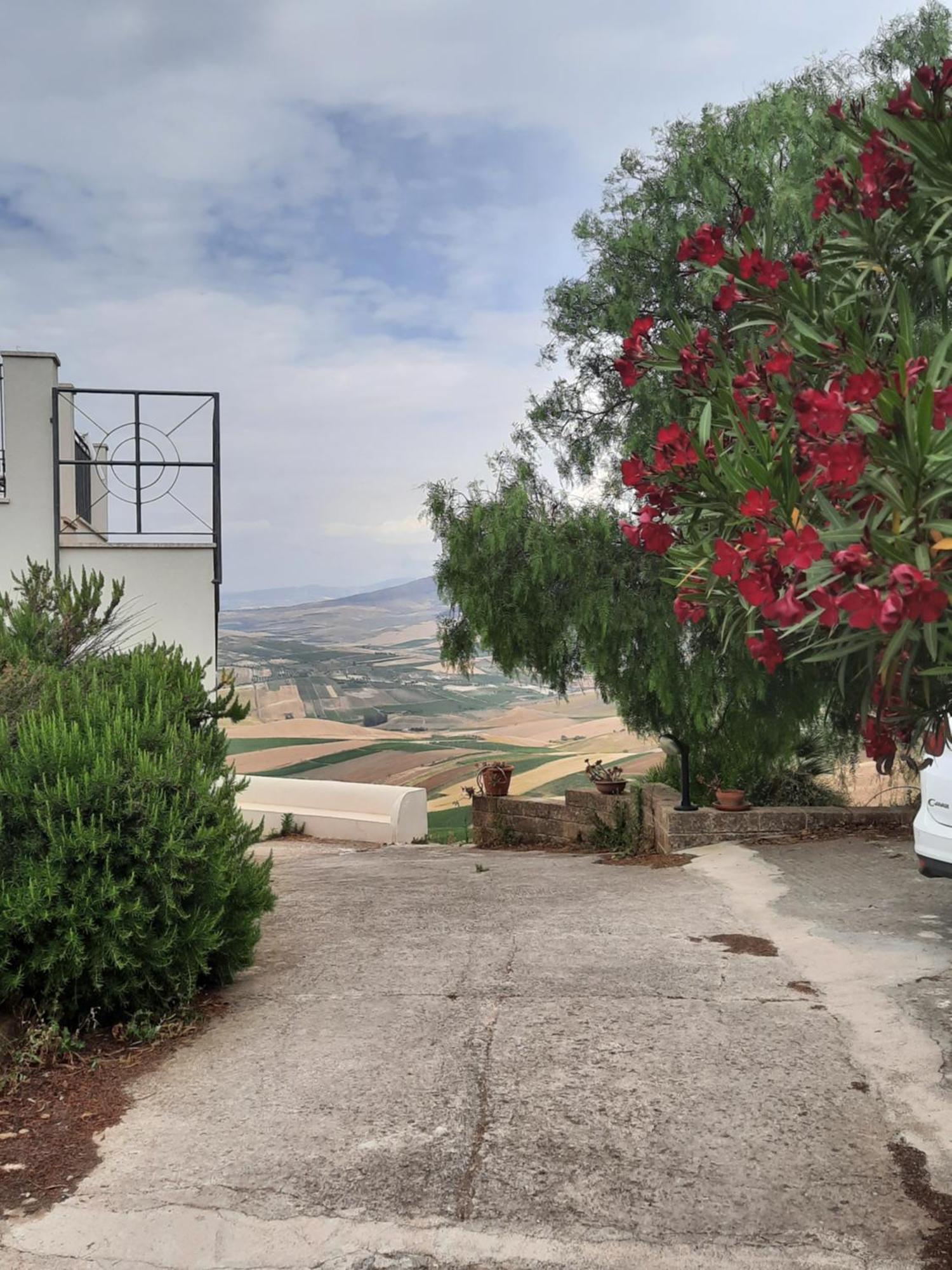 Belvedere Santa Margherita di Belice Buitenkant foto